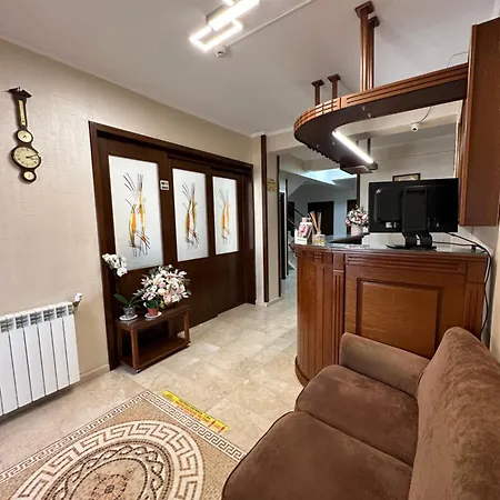 Ξενοδοχείο Ana 3*