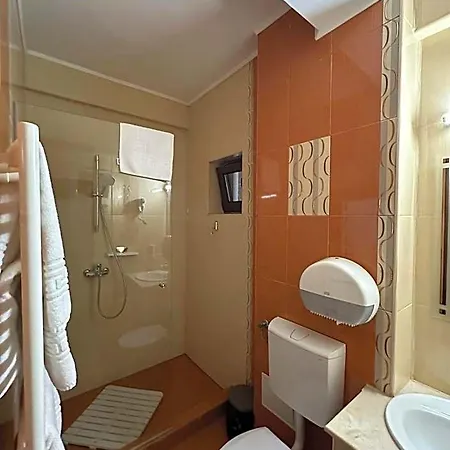 Hotel Ana