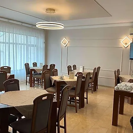 Hotel Ana Constança